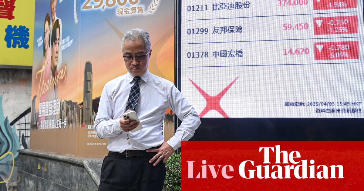 US dollar ‘at risk of confidence crisis’ as Trump tariffs rattle global markets – business live | Trump tariffs