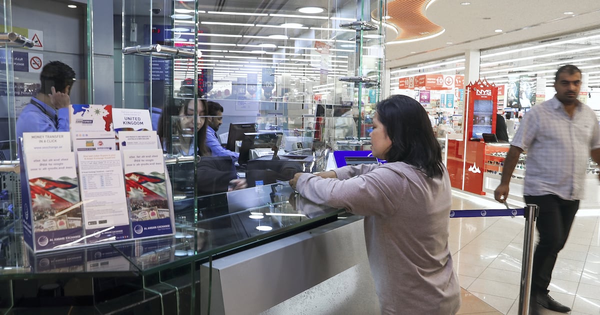 Further US dollar weakness could reduce expat remittances from Gulf - thenationalnews.com