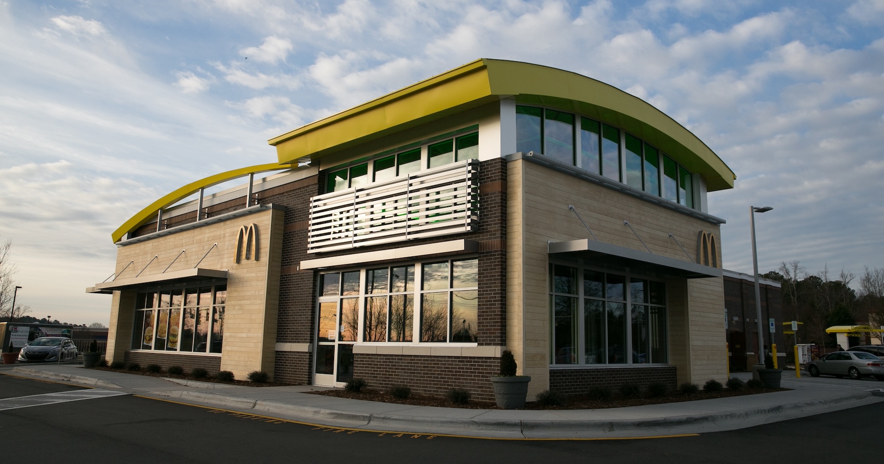 McDonald’s sales slump amid economic headwinds