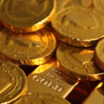 Investing in gold bars and coins now? Here are 3 tips beginners should know now.