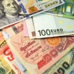 The Moroccan dirham recorded contrasting trends between June and July 2025, according to the latest monthly review of economic, monetary, and financial developments by Bank Al-Maghrib (BAM).