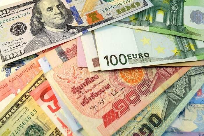 The Moroccan dirham recorded contrasting trends between June and July 2025, according to the latest monthly review of economic, monetary, and financial developments by Bank Al-Maghrib (BAM).