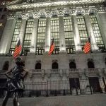 Stocks Retreat as Bond Yields Climb