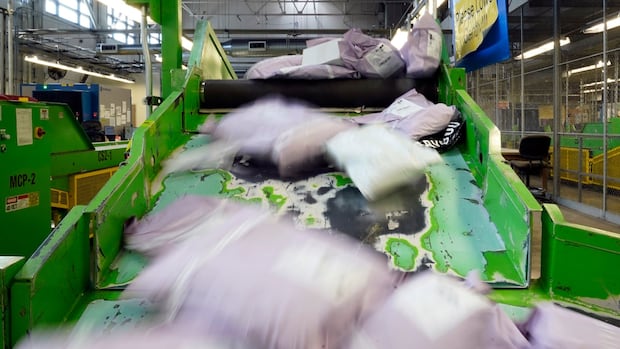 Some Indigenous businesses in Canada halting exports to U.S. amid Trump tariffs regime