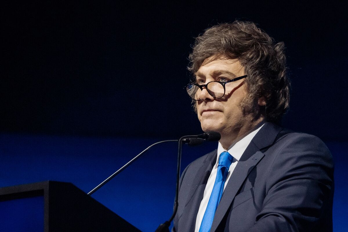 Argentina’s Economy Grew Less Than Expected in October