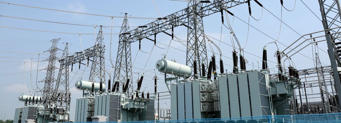 How Consolidated Edison’s (ED) US$776 Million Equity Raise Has Changed Its Investment Story